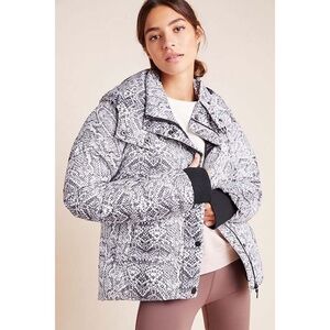 Varley Highland Puff Jacket XS Contrast Snake Removeable Hood Oversized Puffer